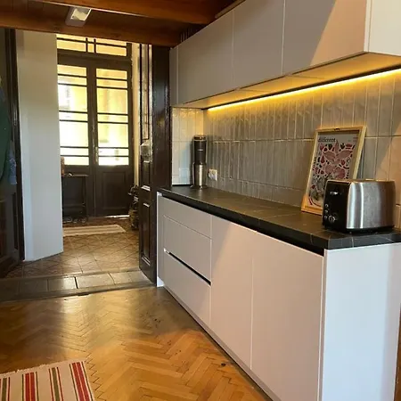 Apartman V Historickom Centre Kosic *